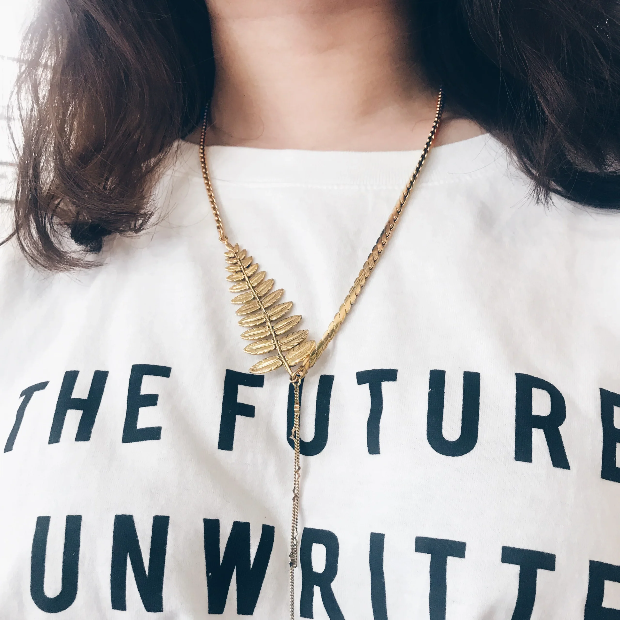 Collier Fougère Doré – Image 2