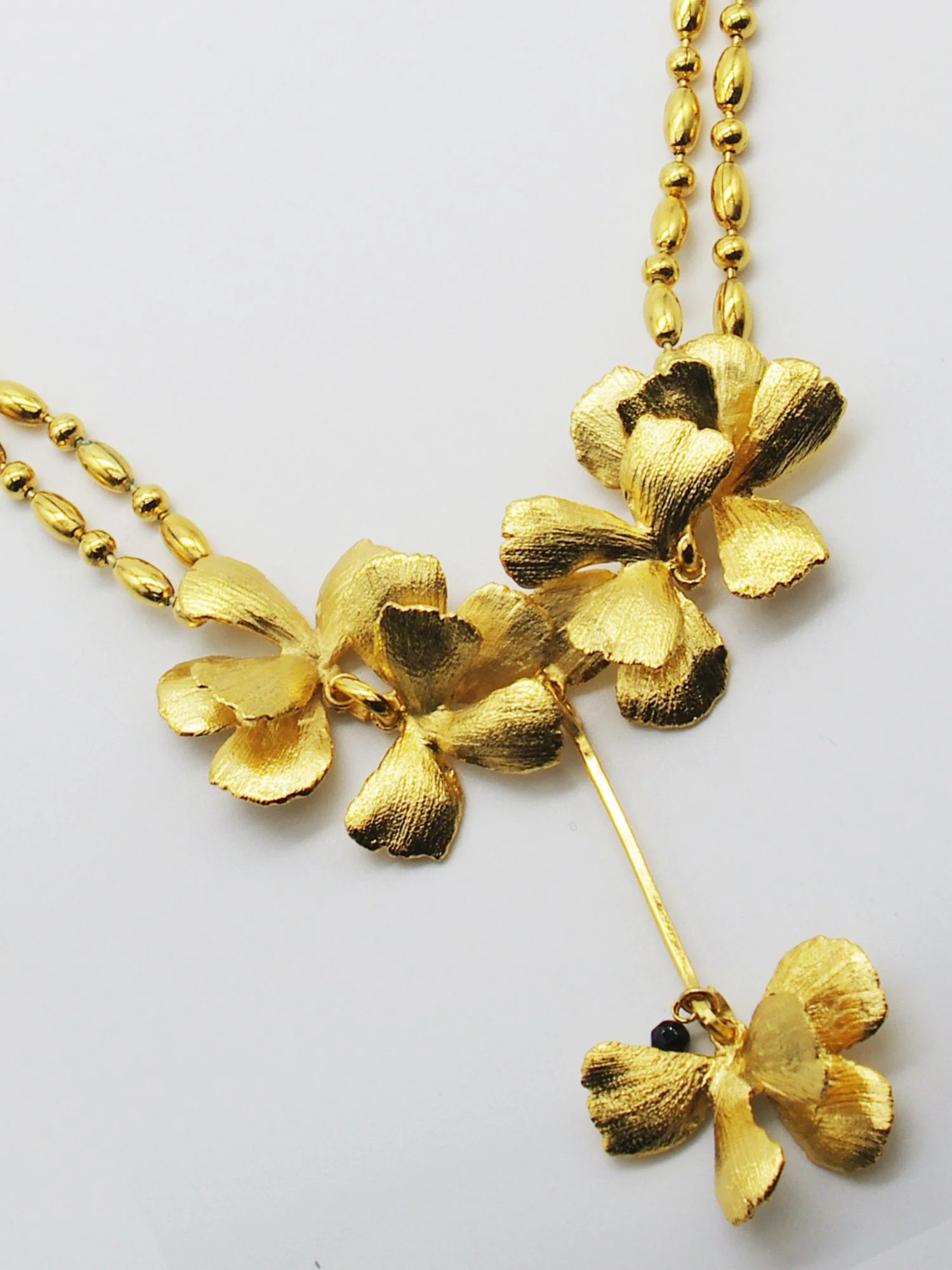 Collier Flora perles dorées – Image 2