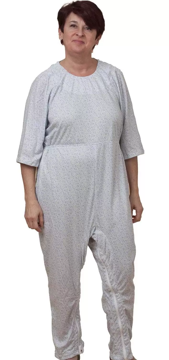 Combinaison de nuit Femme Alzheimer 1608 – Rouge, fleuri bleu et blanc – Image 4