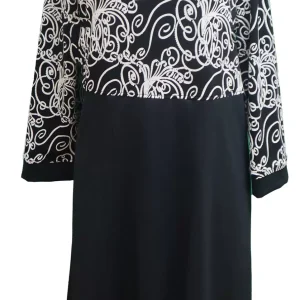 Robe Adaptée Style 2-4603 -Imprimée Noir et Blanc