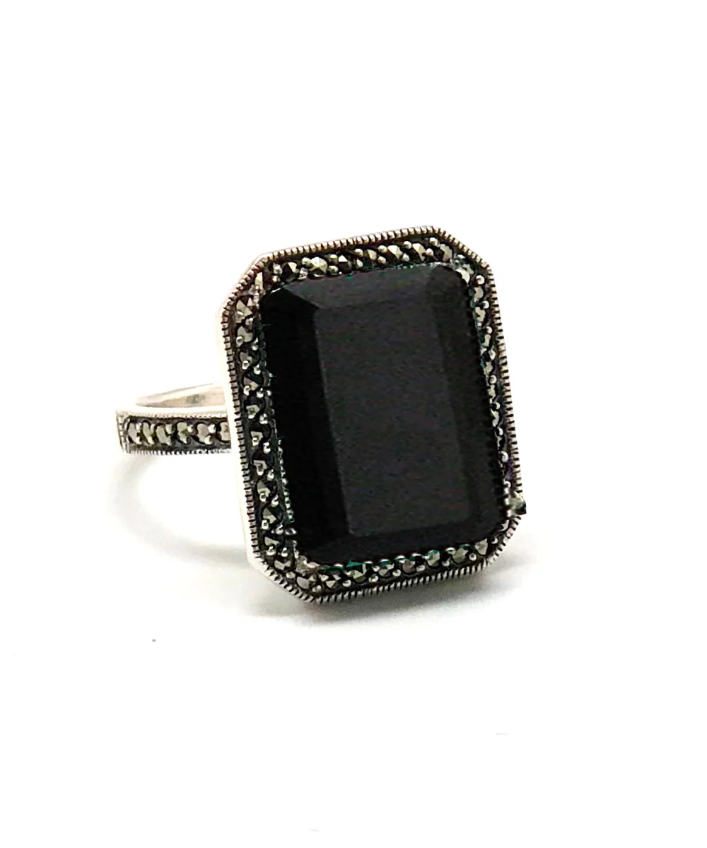 Bague onyx art déco, marcassites et argent