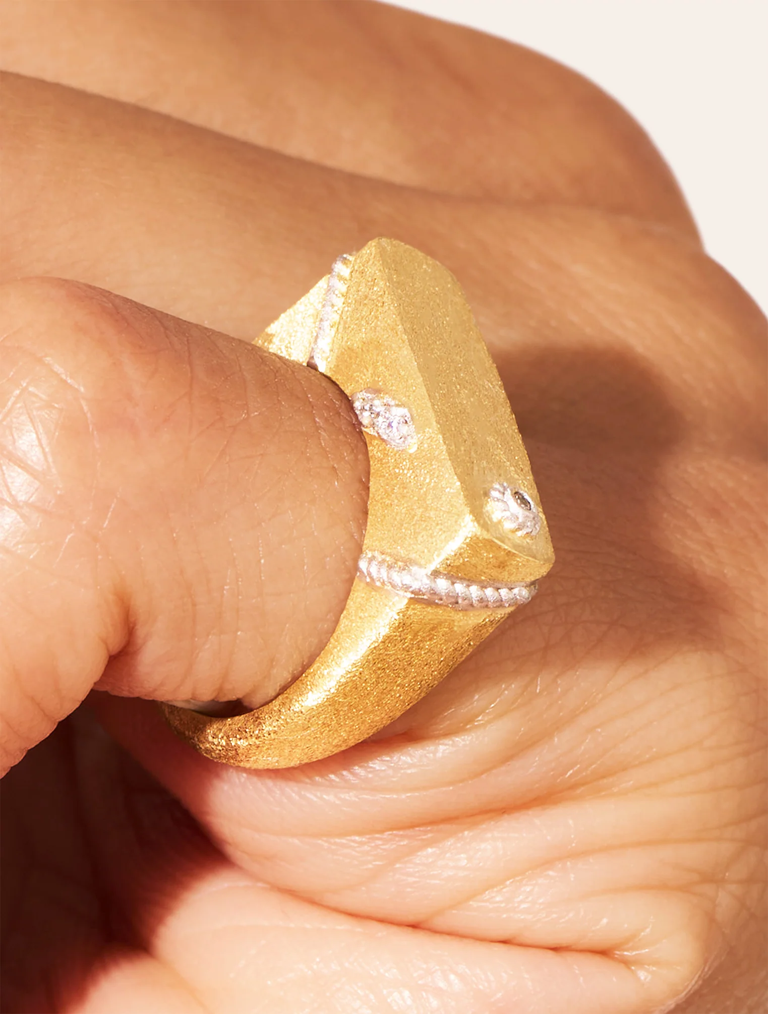 Bague Minuit - Chevalière – Image 3