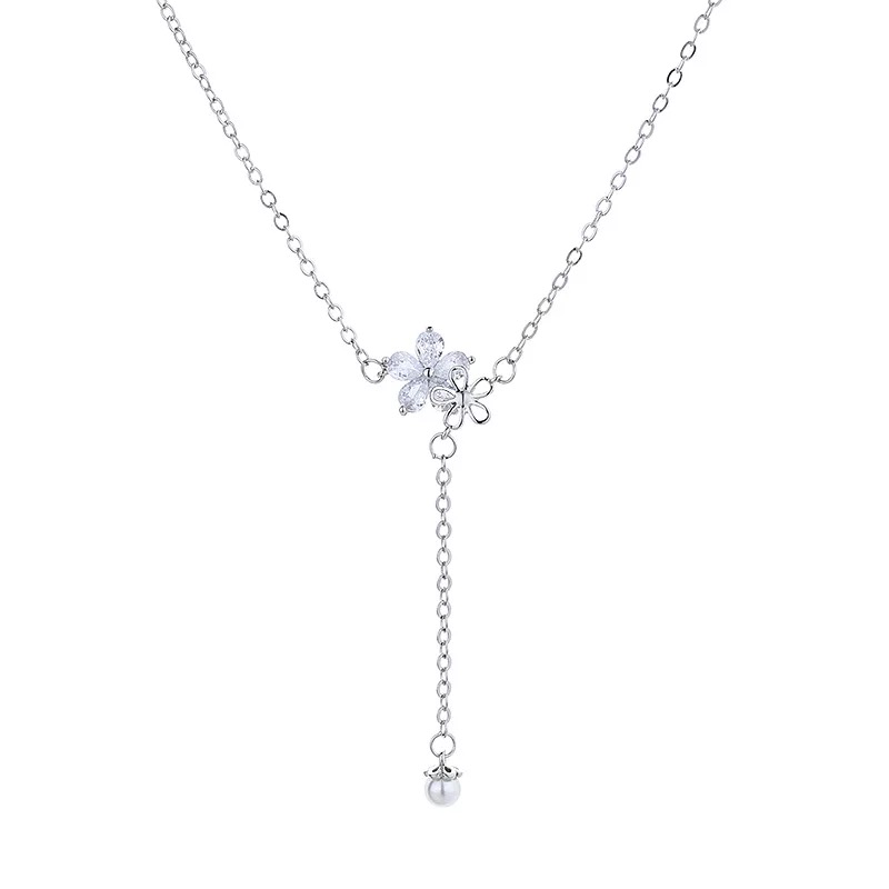Collier argent fleur