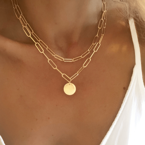 Collier chaîne grands maillons et médaille