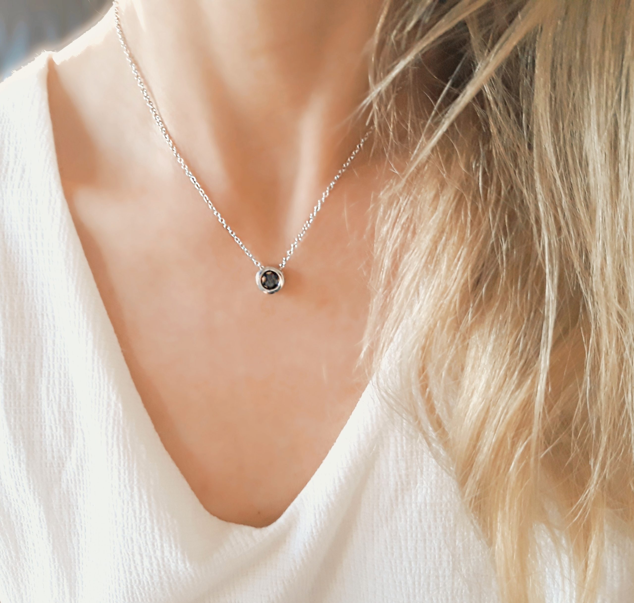 Collier fantaisie noir – Image 2