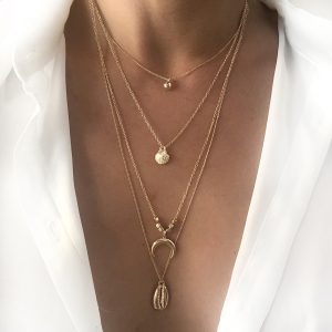 Collier doré multi-rangs