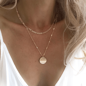 Collier double rang médaille