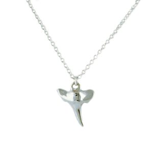 Collier fantaisie dent requin argent