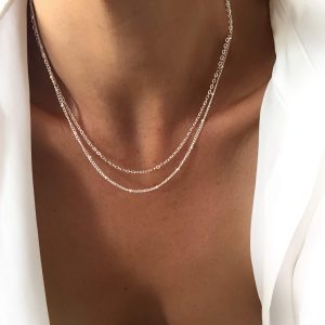 Collier tendance 2024-  double chaine argentée