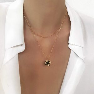 Collier tendance 2024 médaille martelée fait-main