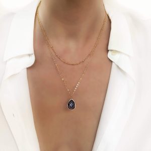Collier tendance 2024 – pierre bleu plaqué or