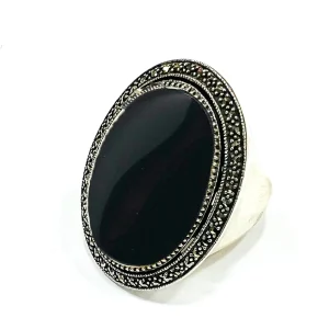 Grosse bague onyx ovale cabochon en argent et marcassites - Métron