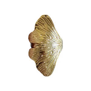 Bague Petite Feuille de Ginkgo Dorée