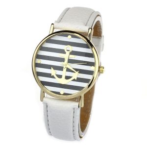 Montre femme ancre tendance 2022