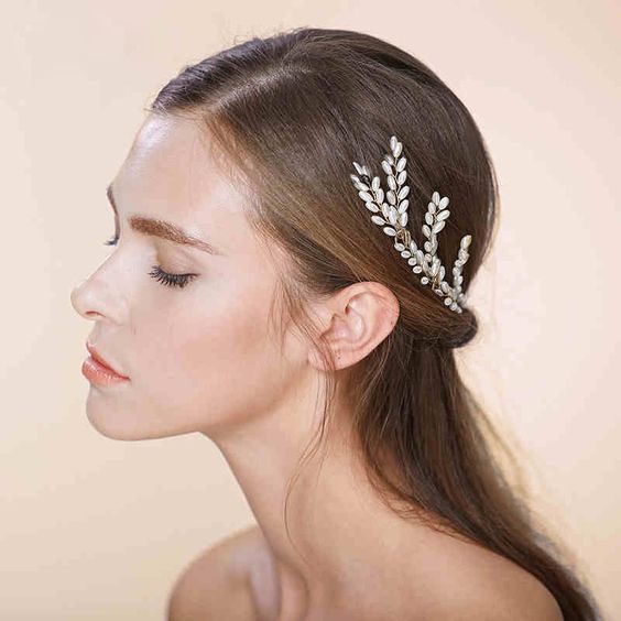 Trio de pics à chignon mariage