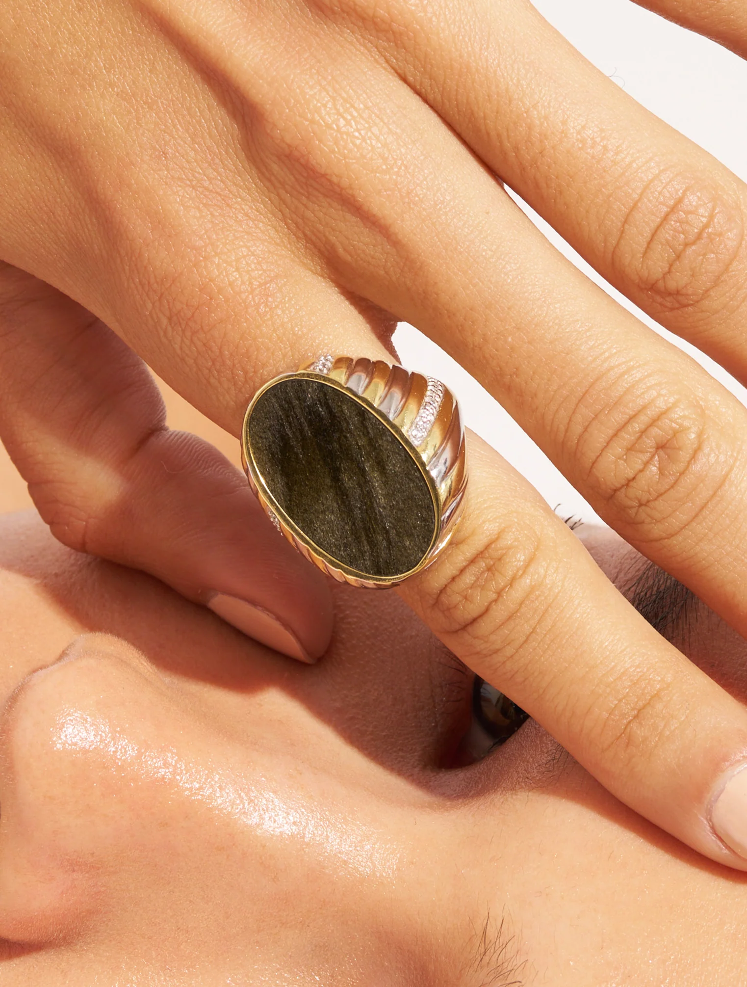 Bague Amara - Obsidienne Dorée – Image 3