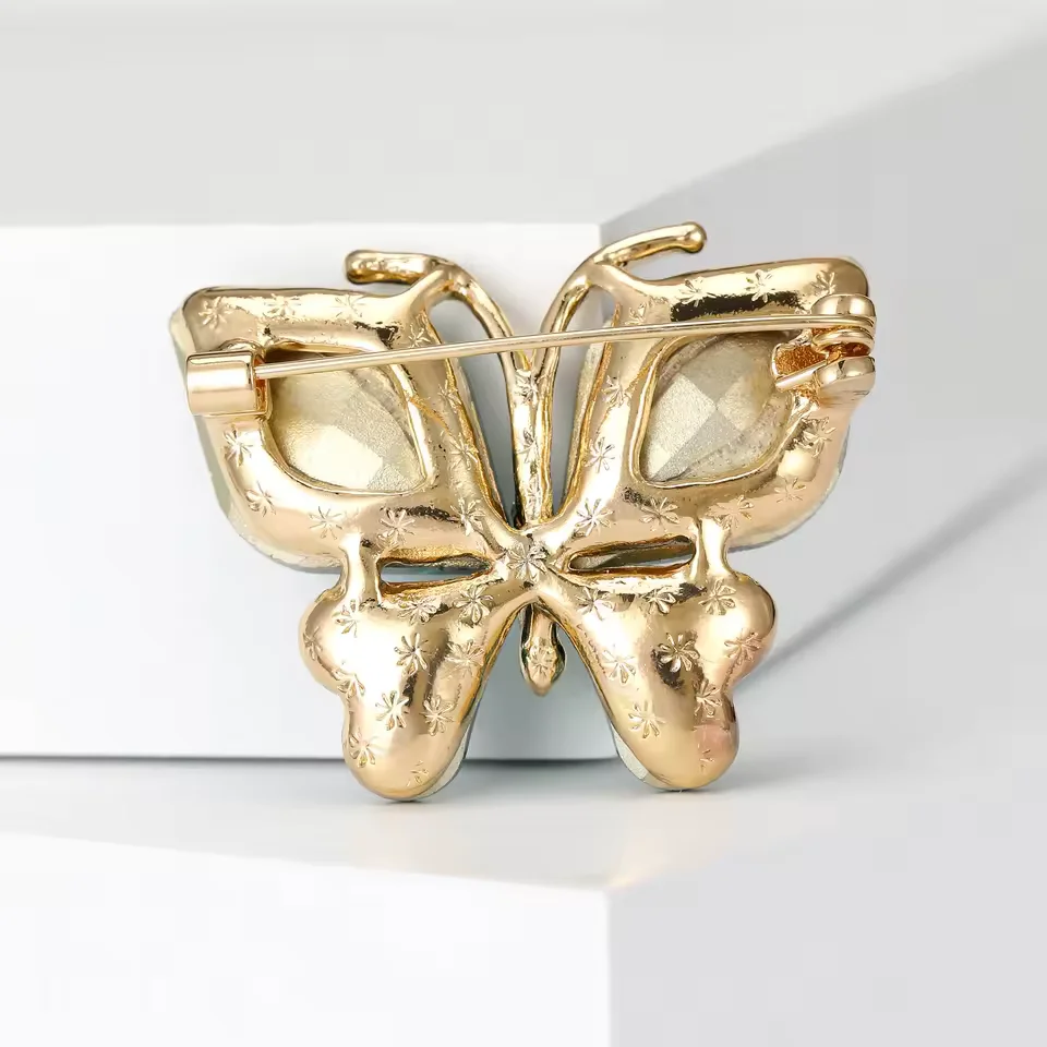 Broche Papillon Brillance Émeraude – Image 3