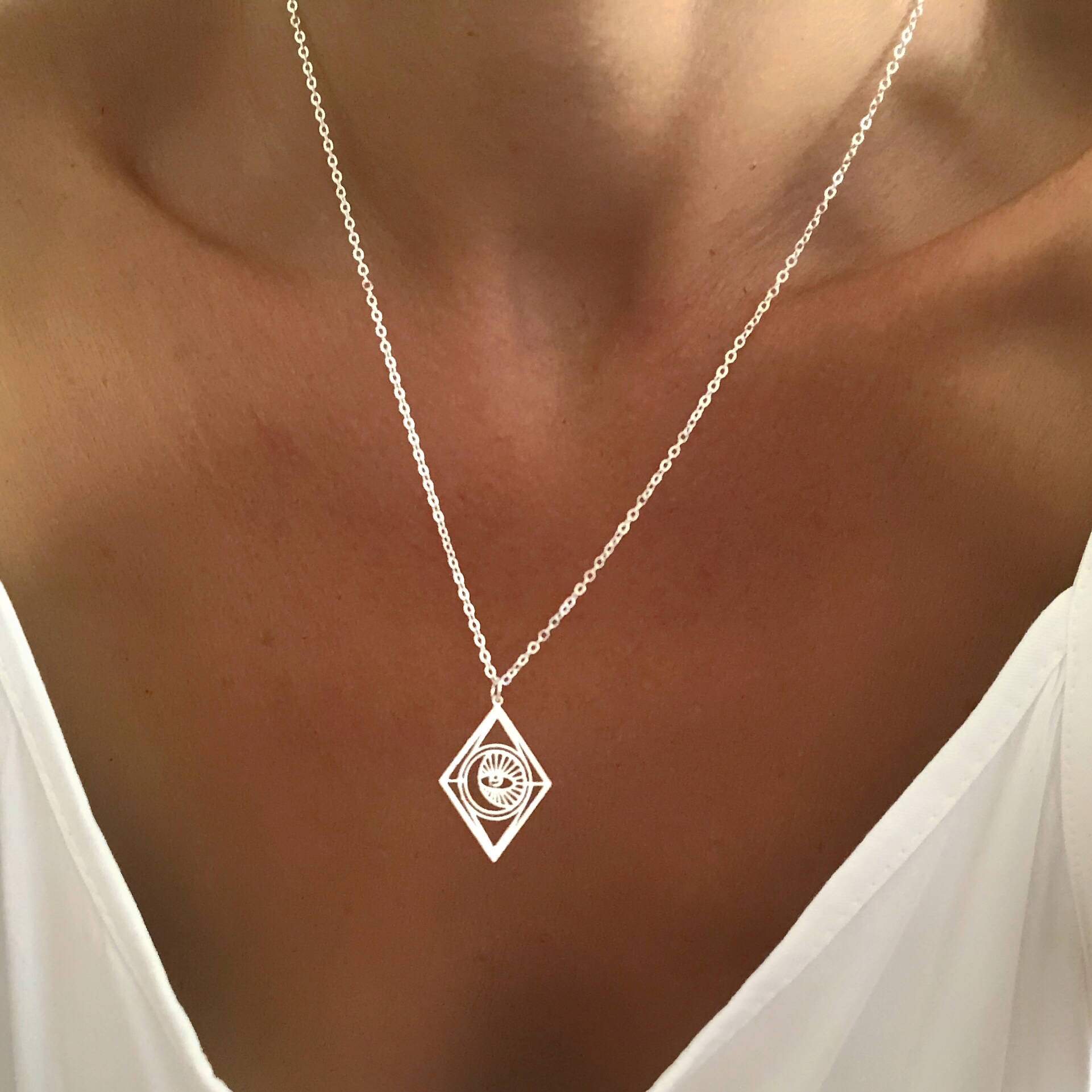 collier ethnique argenté