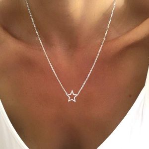 Collier étoile acier