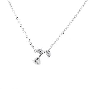 Collier rose en argent