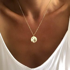 Collier tendance médaille